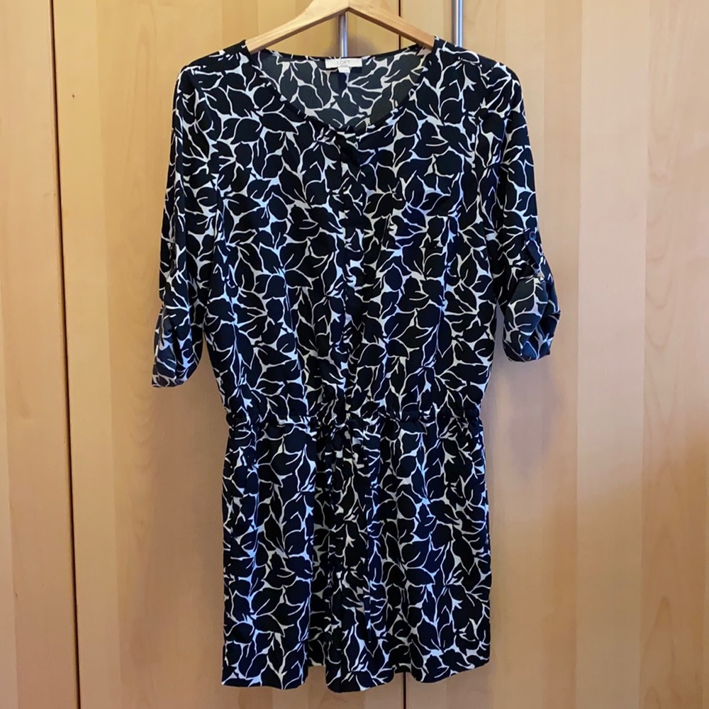 Ann Taylor loft - Sea floral romper